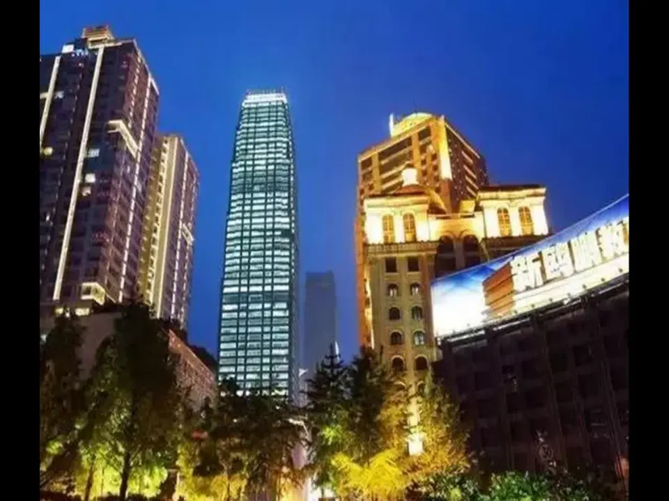 《16.家乡新变化》重庆市刘世娇老师（课件7）_04.webp